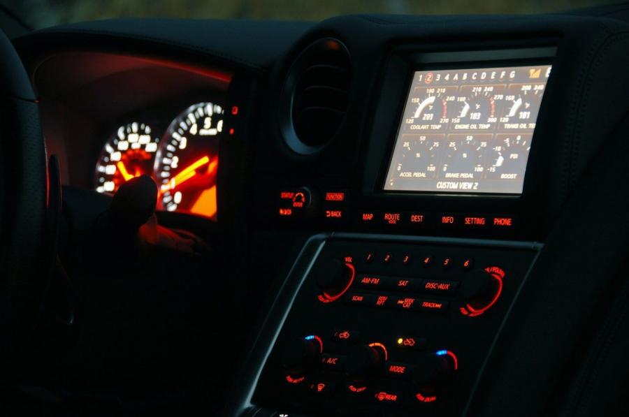  Nissan GT-R 2007 года  (фото 207 из 480)